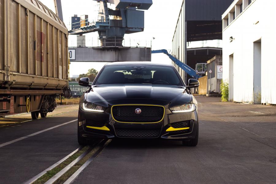 Jaguar XE AJ24 by Arden 2017 года  (фото 9 из 17)